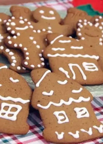 Receita de Biscoitos Decorados de Natal