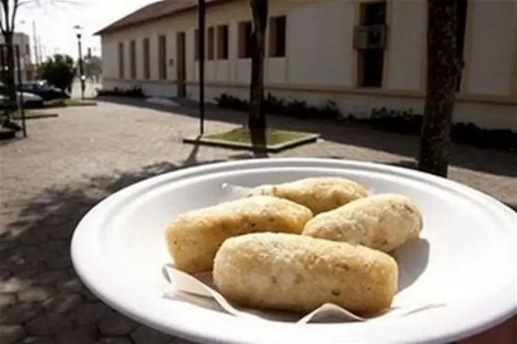 Receita de Bolinho Caipira Tradicional de Jacareí