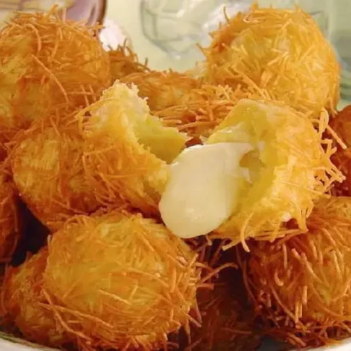 Receita de Bolinho de Milho com Queijo