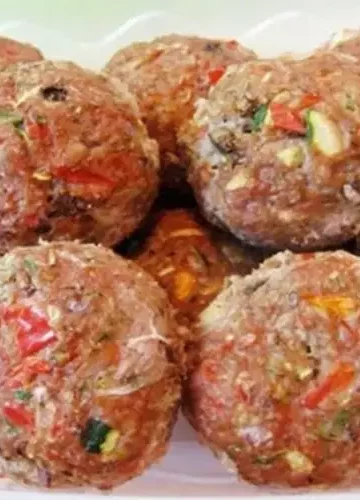 Bolinho de Carne Moída com Cenoura