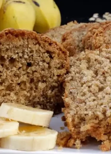 Receita de Bolo de Banana com Aveia e Linhaça