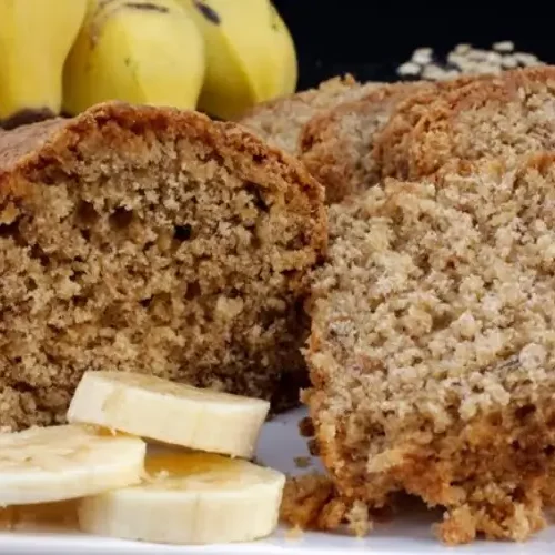 Receita de Bolo de Banana com Aveia e Linhaça