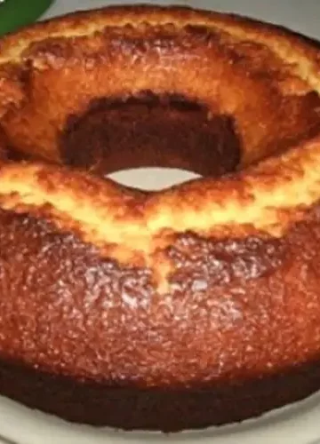 Receita de Bolo de Iogurte Fácil