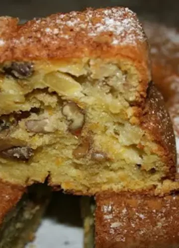 Receita de Bolo de Maçã com Nozes