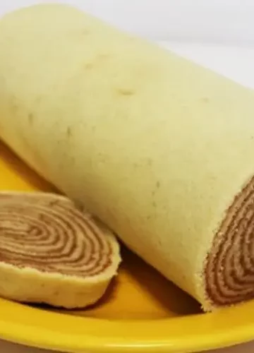 Receita de Bolo de Rolo com recheio de goiabada