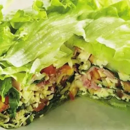 Receita de Bolo de Salada em Camadas