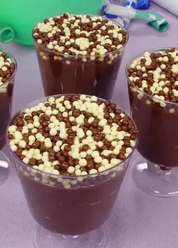 Receita de Brigadeiro no Copinho para Festas,