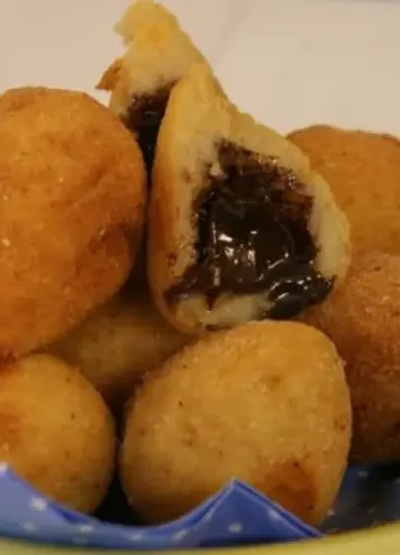 Coxinha com Recheio de Brigadeiro