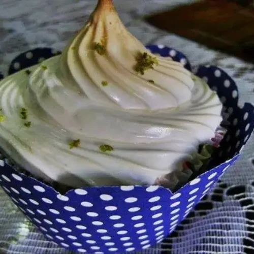 Cupcake de limão com Merengue