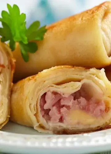 Receita de Enroladinho de Pizza com massa de pastel na Air Fryer