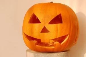 Como fazer Lanterna de Abóbora esculpida (Jack-o'-lantern)