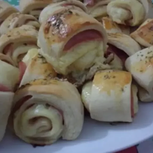 Pãezinhos de Presunto e Queijo Especial