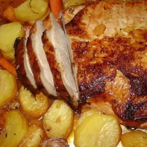 Receita de Pernil Assado com Batatas