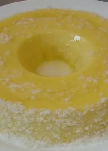 Receita de Pudim de Gemas com Coco de Liquidificador