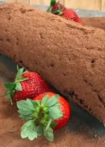 Receita de Rocambole de Chocolate com Bicho de Pé