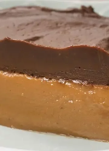 Receita de Sobremesa Gelada de Leite Condensado e Chocolate