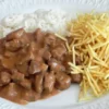 Receita de Strogonoff de Carne Picada