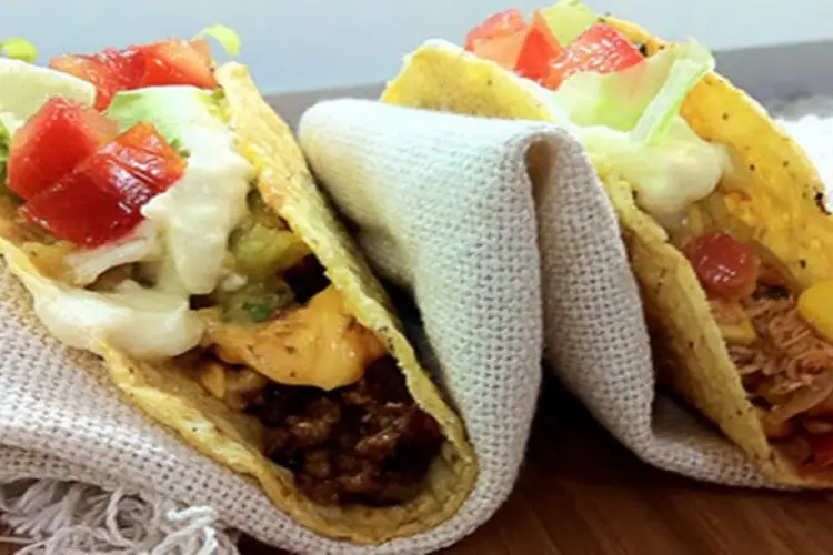 Receita de Tacos de Mandioca com Creme de Queijo