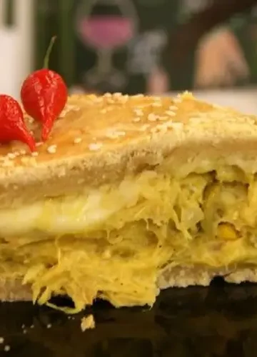 Torta de Frango e Curry