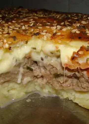 Receita de Torta de Hamburguer