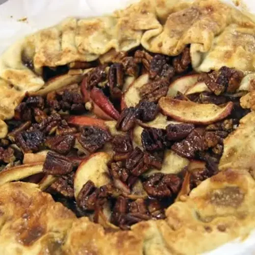 Receita de Torta de Maçã com Nozes Pecan