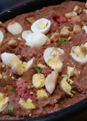 Receita de Tutu de feijão com linguiça especial