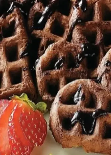 Receita de Waffle de chocolate com frutas