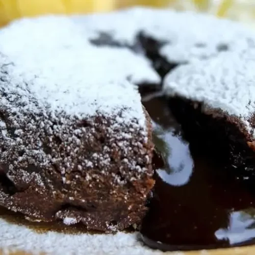 Receita de Bolo de Chocolate de Lava